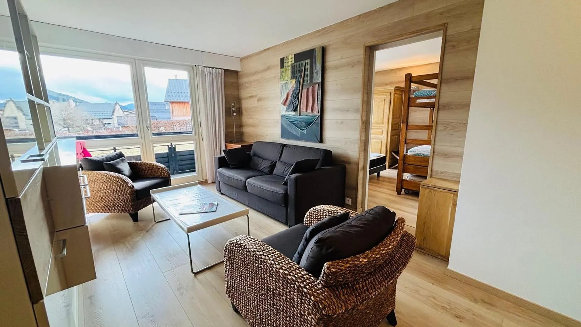 Appartement Renove A Autrans, Ideal Pour Nature Et Randonnees - Fr-1-737-97 0*, Autrans